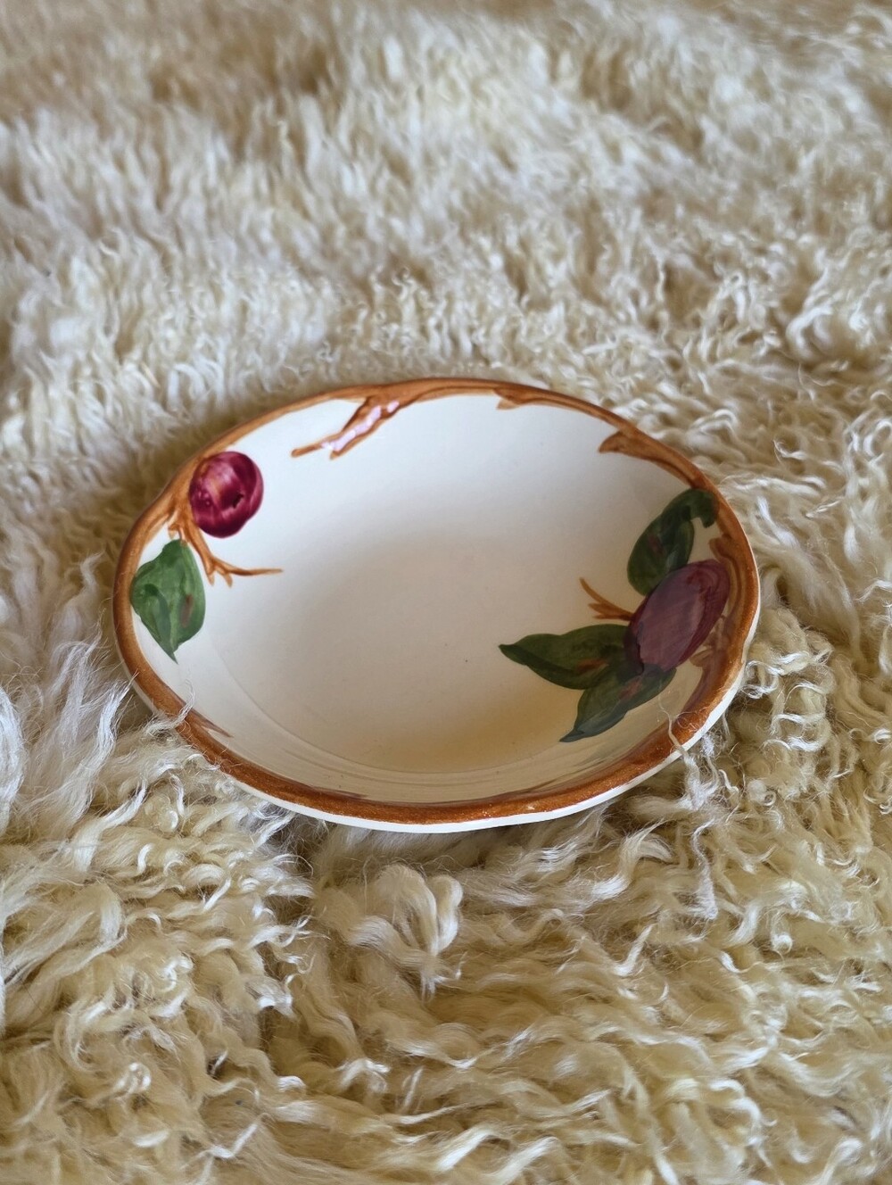 Franciscan Ware Ceramic Hand Painted Apple Bowl Made In USA